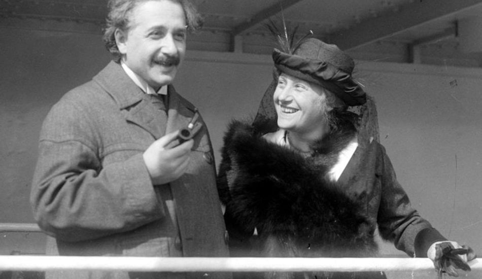 imageErrores Einstein