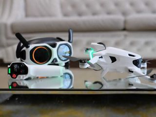 thumbnail - Dron Antigravity A1