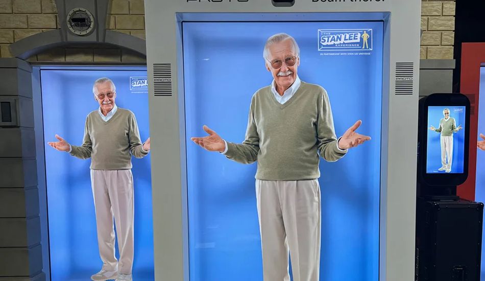 Holograma IA Stan Lee